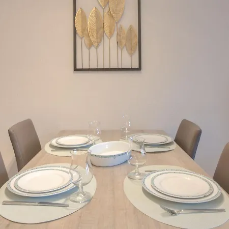 De Vakantieduinen Aan Zee By Interhome * Mispelburg